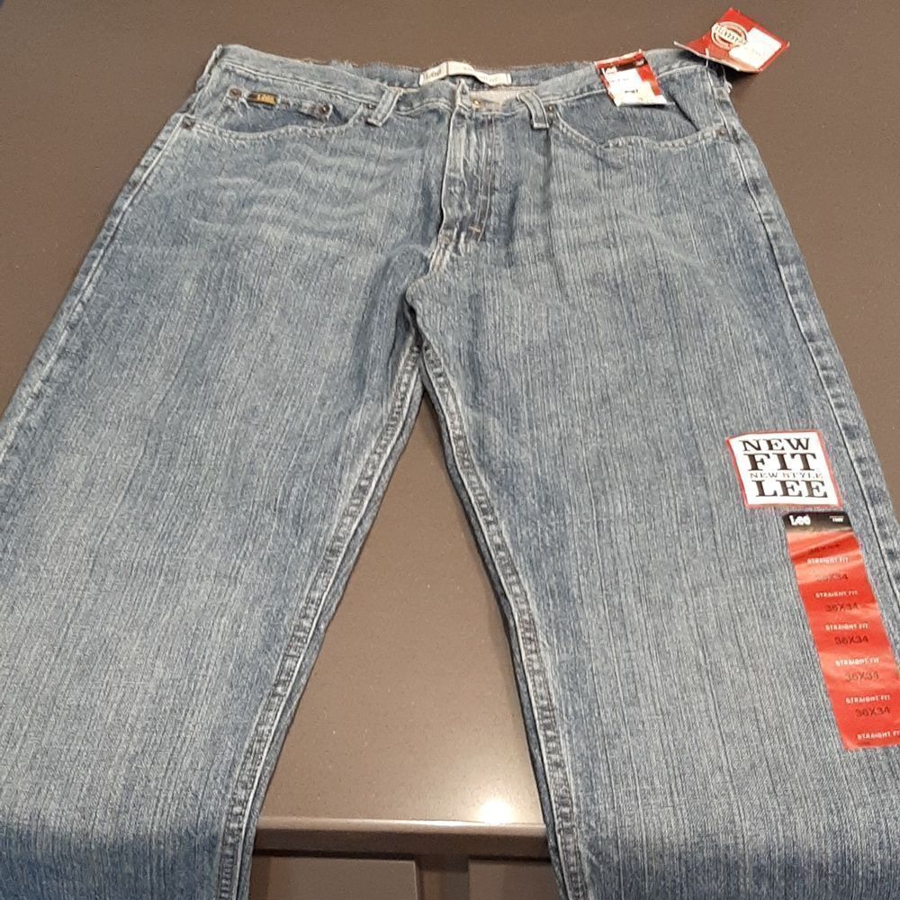 Lee Straight Fit Jeans NWT